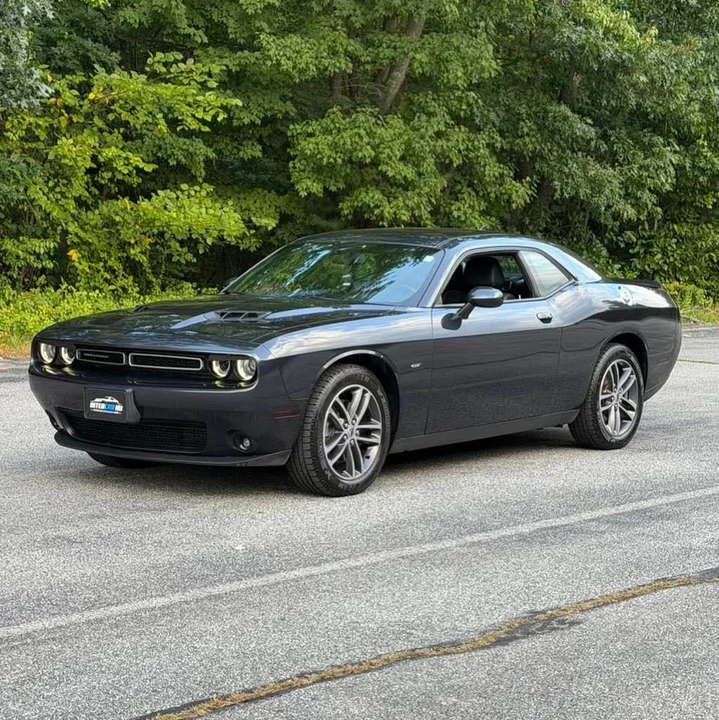 2018 Dodge Challenger 3rd Gen - Image 2 of 20