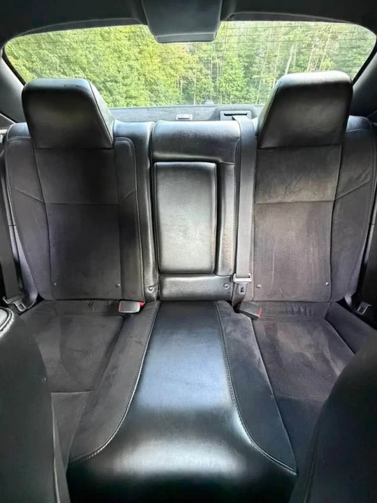 2018 Dodge Challenger 3rd Gen - Image 14 of 20