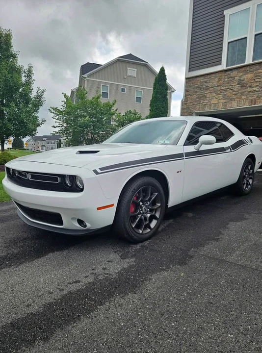 2018 Dodge Challenger 3rd Gen - Image 2 of 4