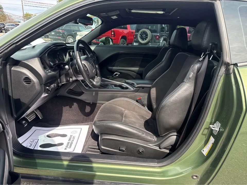 2018 Dodge Challenger 3rd Gen - Image 11 of 19