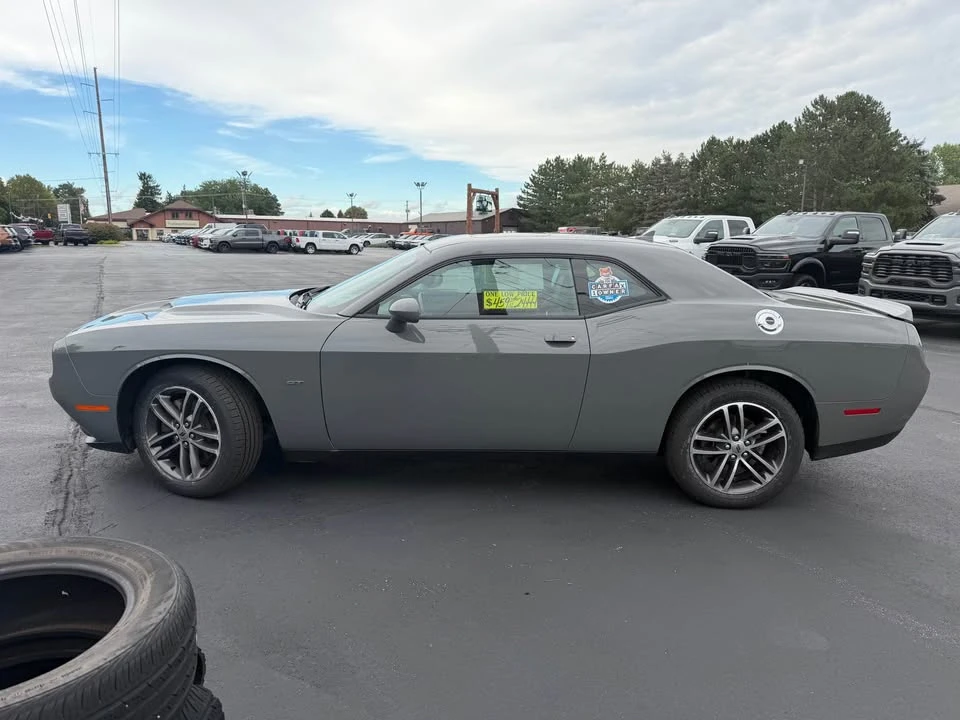 2018 Dodge Challenger 3rd Gen - Image 2 of 16
