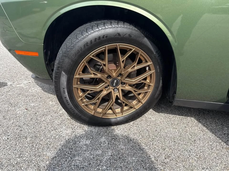 2018 Dodge Challenger 3rd Gen - Image 9 of 19