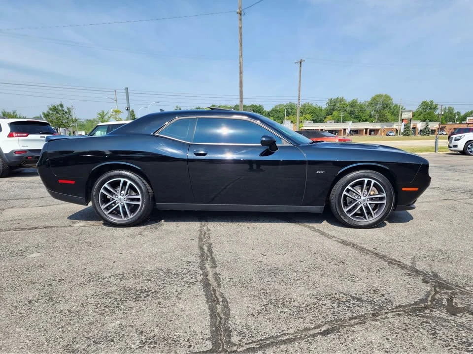 2018 Dodge Challenger 3rd Gen - Image 10 of 20