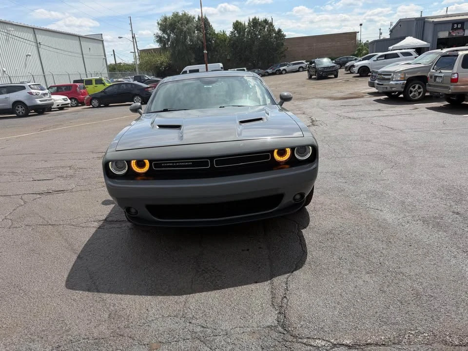 2018 Dodge Challenger 3rd Gen - Image 2 of 9