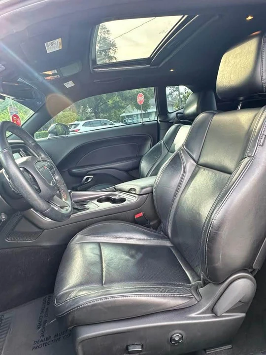 2018 Dodge Challenger 3rd Gen - Image 5 of 20