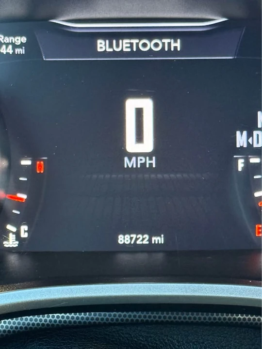 2018 Dodge Challenger 3rd Gen - Image 9 of 13