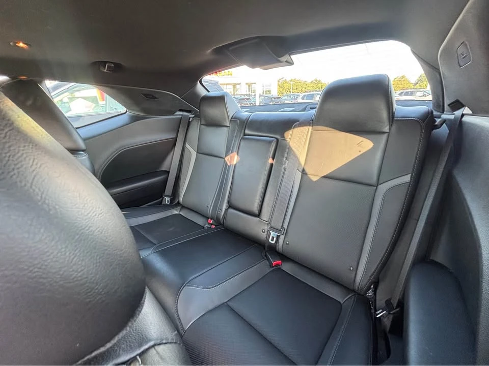 2018 Dodge Challenger 3rd Gen - Image 13 of 14