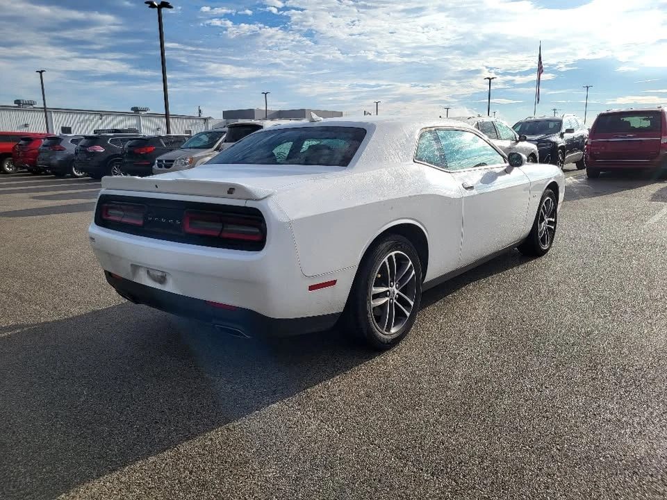 2018 Dodge Challenger 3rd Gen - Image 11 of 14