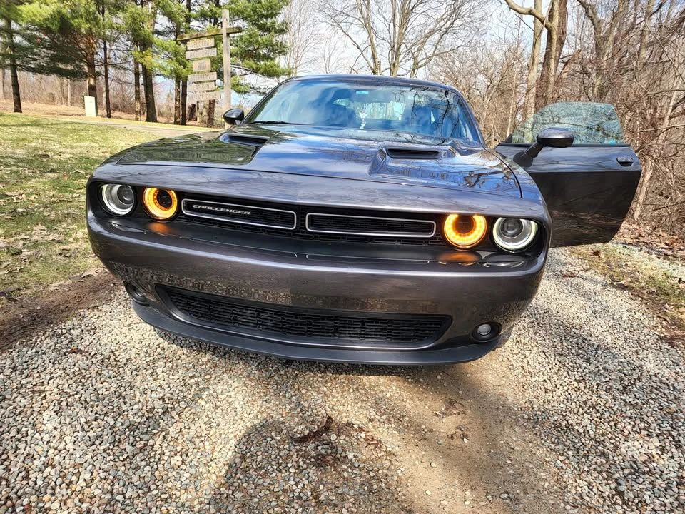 2018 Dodge Challenger 3rd Gen - Image 2 of 5