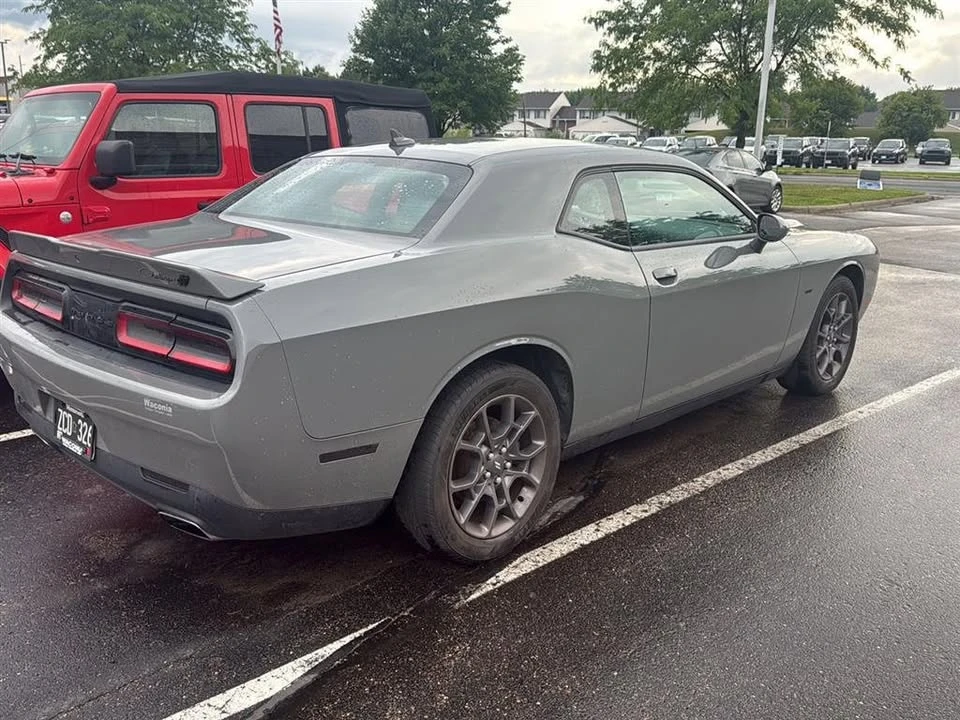 2018 Dodge Challenger 3rd Gen - Image 2 of 6
