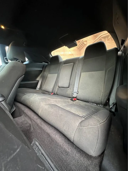 2018 Dodge Challenger 3rd Gen - Image 18 of 19