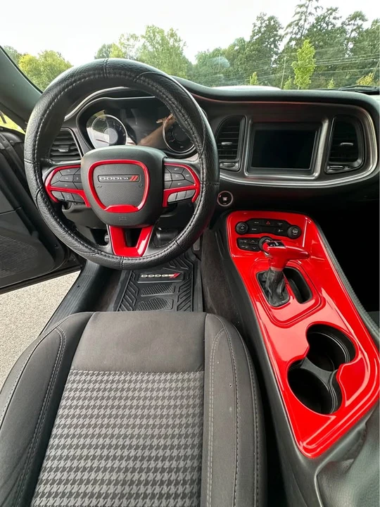 2018 Dodge Challenger 3rd Gen - Image 13 of 19