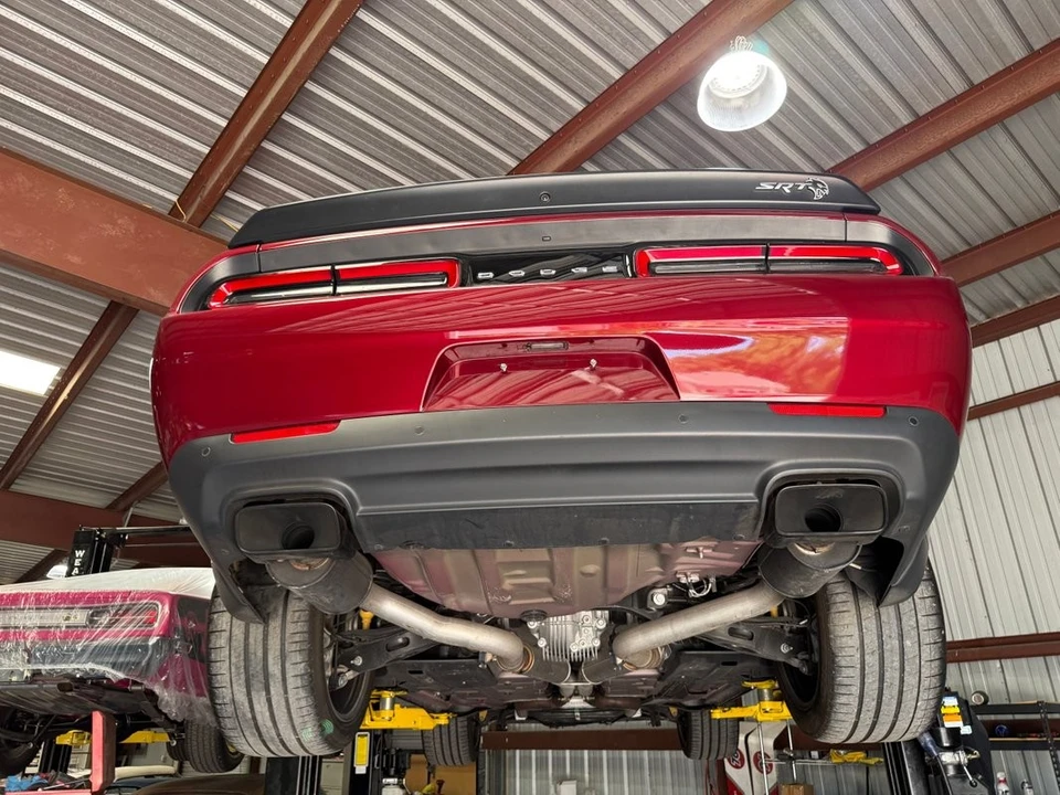 2018 Dodge Challenger SRT Hellcat 3rd Gen - Image 27 of 31