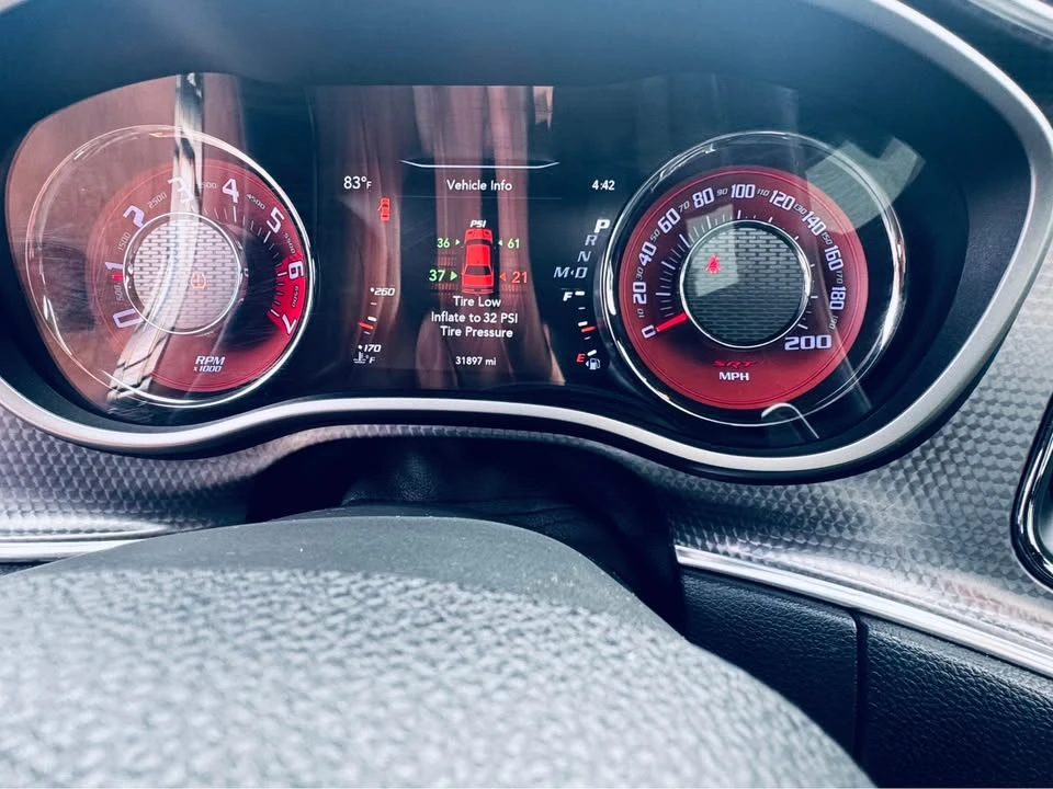 2018 Dodge Challenger SRT Hellcat 3rd Gen - Image 14 of 20