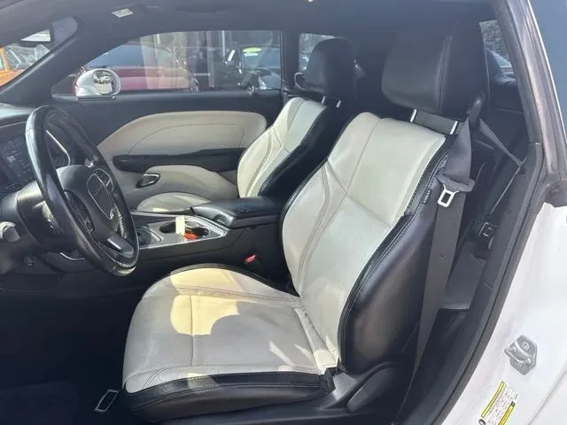 2018 Dodge Challenger 3rd Gen - Image 5 of 12