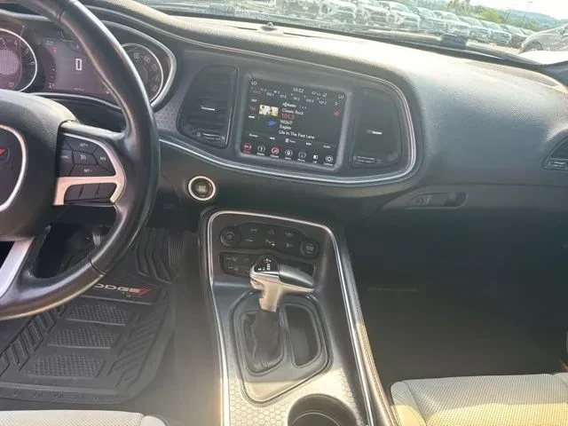 2018 Dodge Challenger 3rd Gen - Image 9 of 12