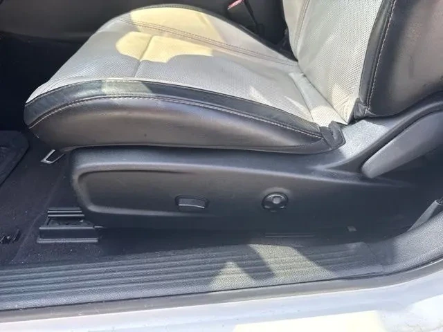 2018 Dodge Challenger 3rd Gen - Image 7 of 12