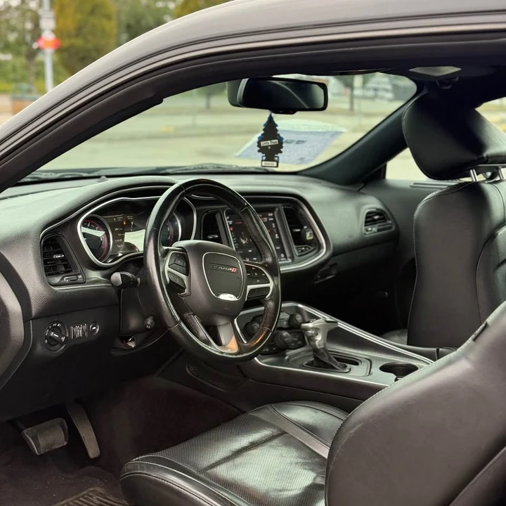 2018 Dodge Challenger 3rd Gen - Image 8 of 9
