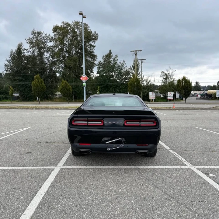 2018 Dodge Challenger 3rd Gen - Image 6 of 9