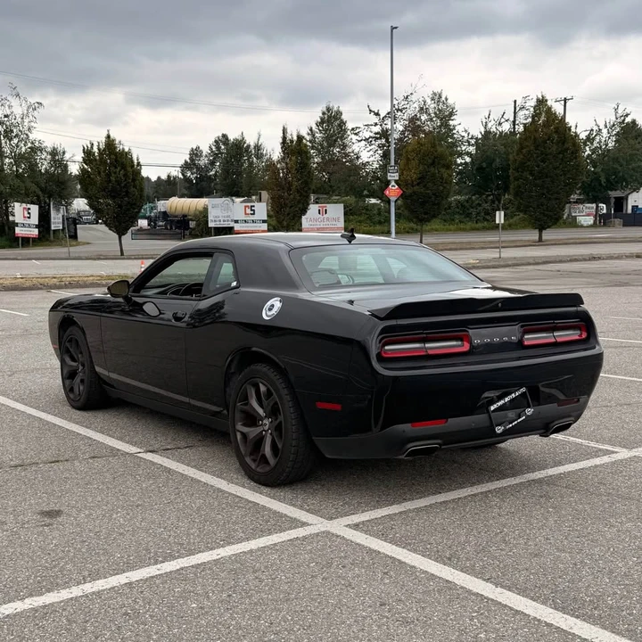 2018 Dodge Challenger 3rd Gen - Image 7 of 9