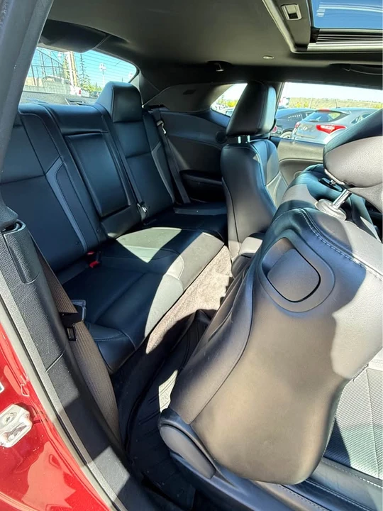 2018 Dodge Challenger 3rd Gen - Image 6 of 12