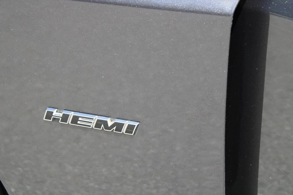 2018 Dodge Challenger 3rd Gen - Image 7 of 15
