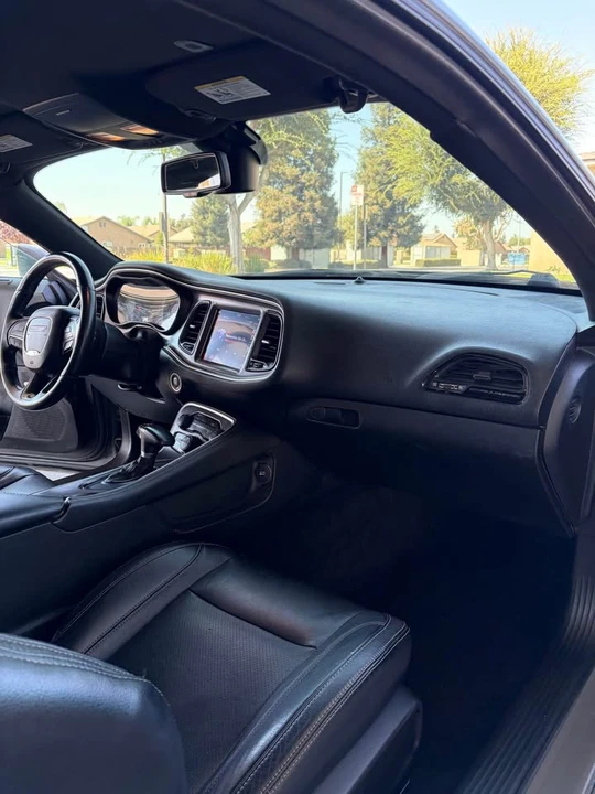 2018 Dodge Challenger 3rd Gen - Image 9 of 20