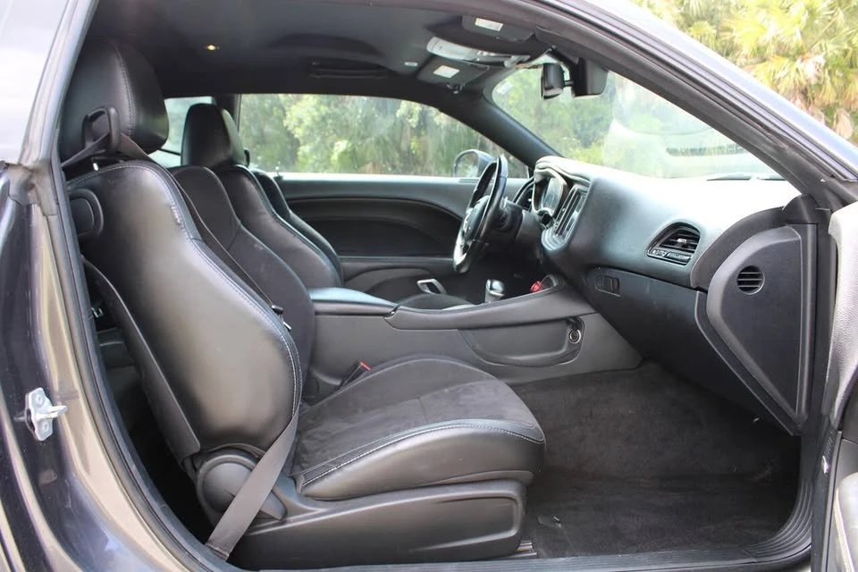 2018 Dodge Challenger 3rd Gen - Image 9 of 15