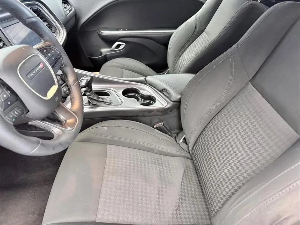2018 Dodge Challenger 3rd Gen - Image 10 of 16
