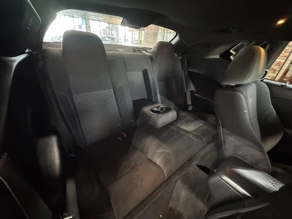 2018 Dodge Challenger 3rd Gen - Image 8 of 15