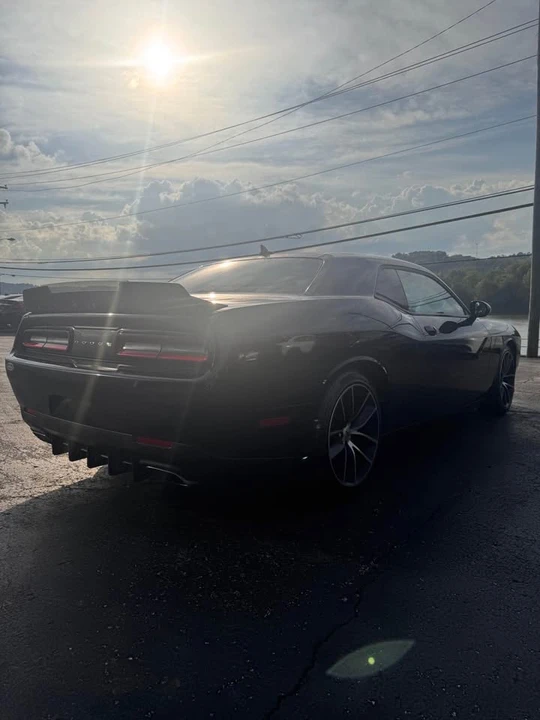 2018 Dodge Challenger 3rd Gen - Image 5 of 9