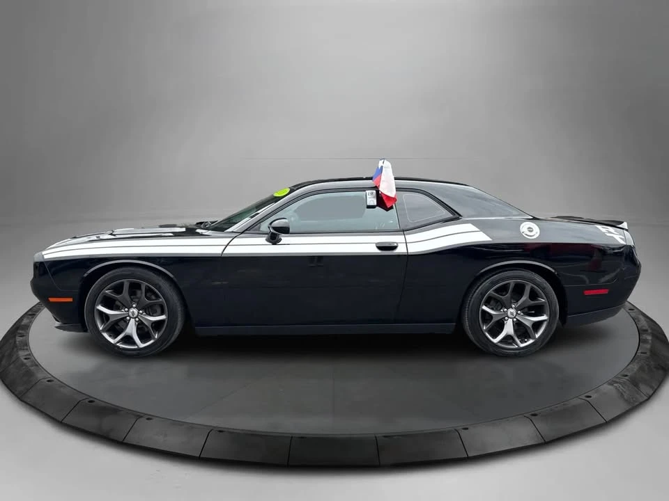 2018 Dodge Challenger 3rd Gen - Image 2 of 15