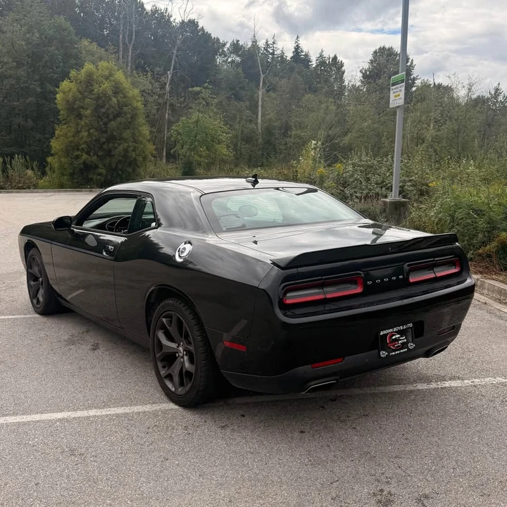 2018 Dodge Challenger 3rd Gen - Image 6 of 9
