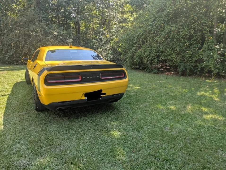 2018 Dodge Challenger 3rd Gen - Image 8 of 9