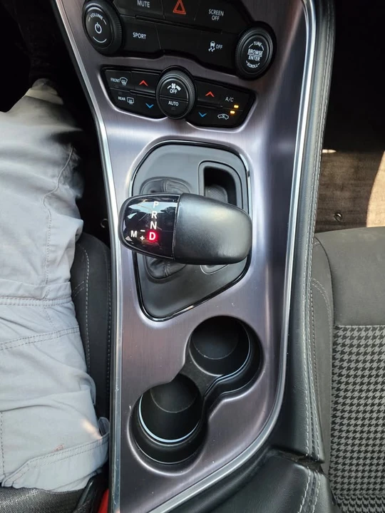 2018 Dodge Challenger 3rd Gen - Image 15 of 20