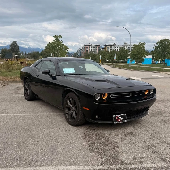2018 Dodge Challenger 3rd Gen - Image 2 of 9