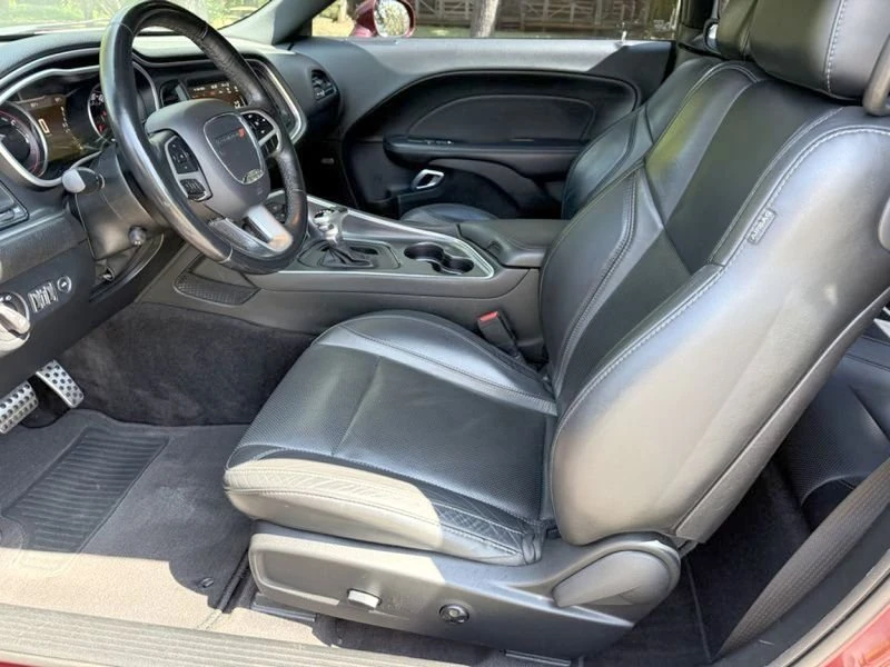 2018 Dodge Challenger 3rd Gen - Image 16 of 20
