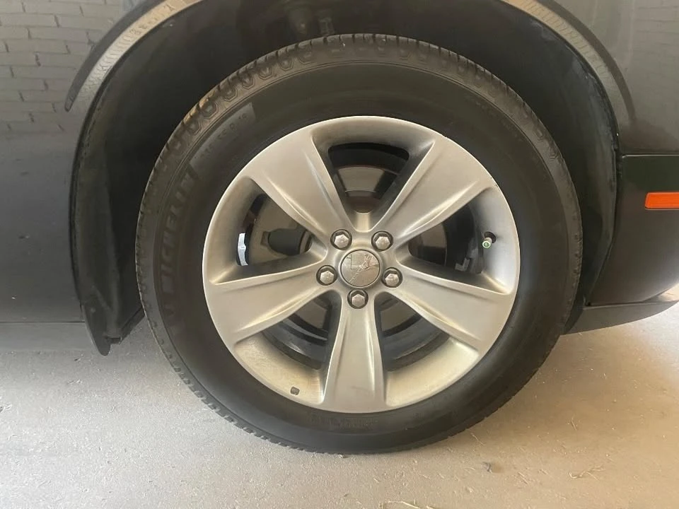 2018 Dodge Challenger 3rd Gen - Image 19 of 20