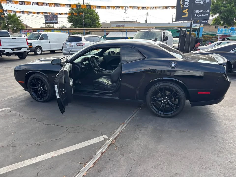 2018 Dodge Challenger 3rd Gen - Image 8 of 9