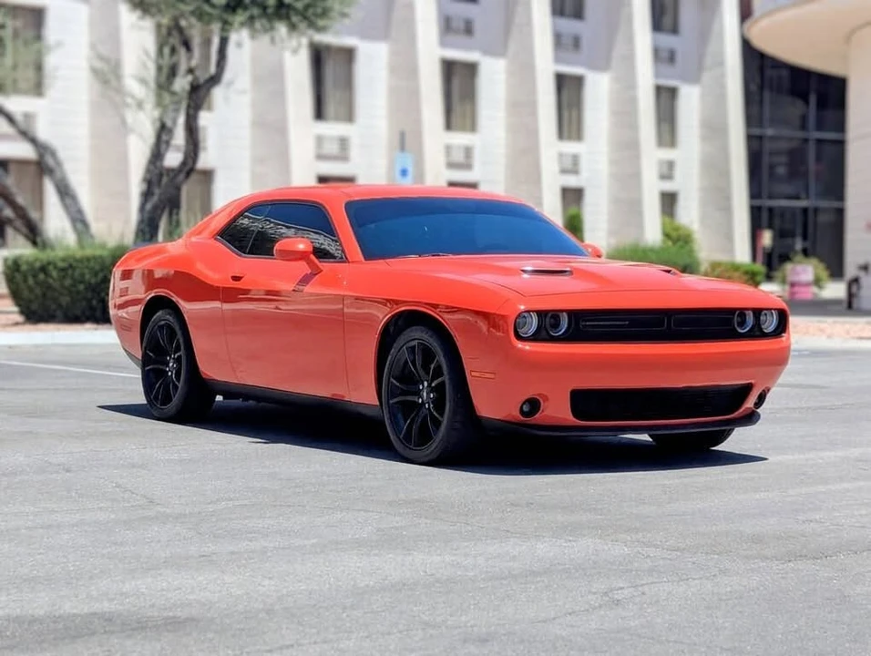 2018 Dodge Challenger 3rd Gen - Image 2 of 10