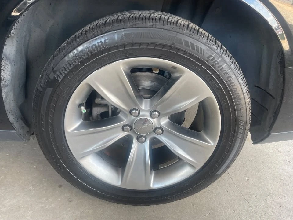 2018 Dodge Challenger 3rd Gen - Image 17 of 20