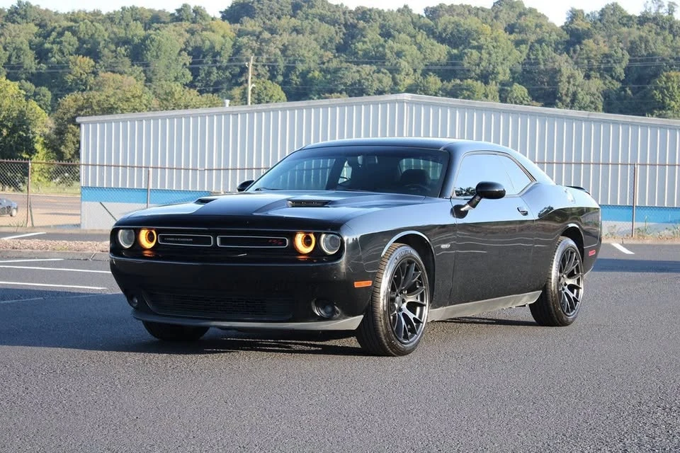 2018 Dodge Challenger 3rd Gen - Image 2 of 20