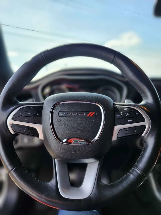 2018 Dodge Challenger 3rd Gen - Image 17 of 20