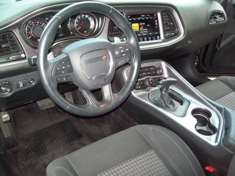 2018 Dodge Challenger 3rd Gen - Image 7 of 17