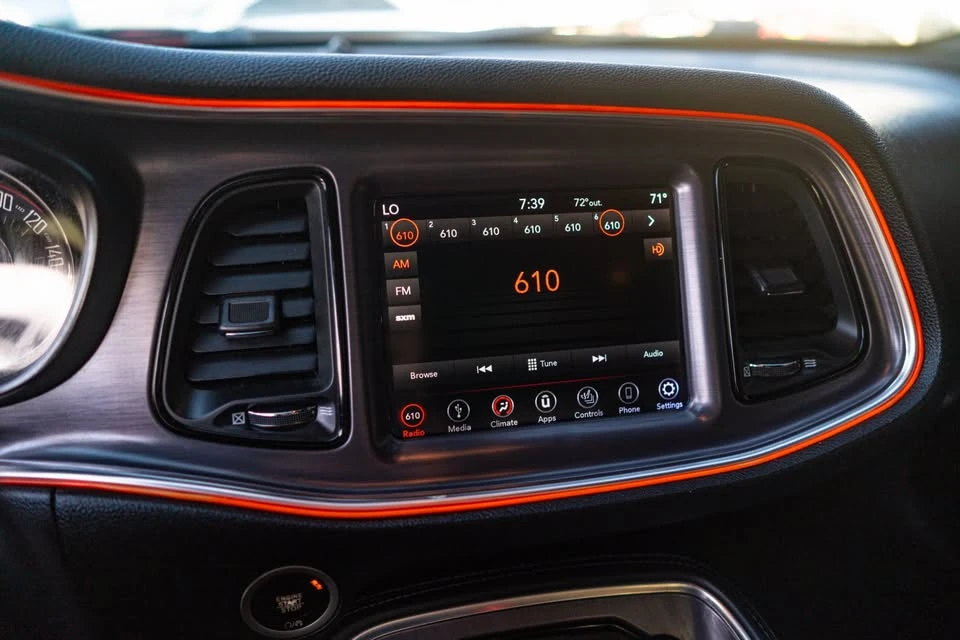 2018 Dodge Challenger 3rd Gen - Image 19 of 20