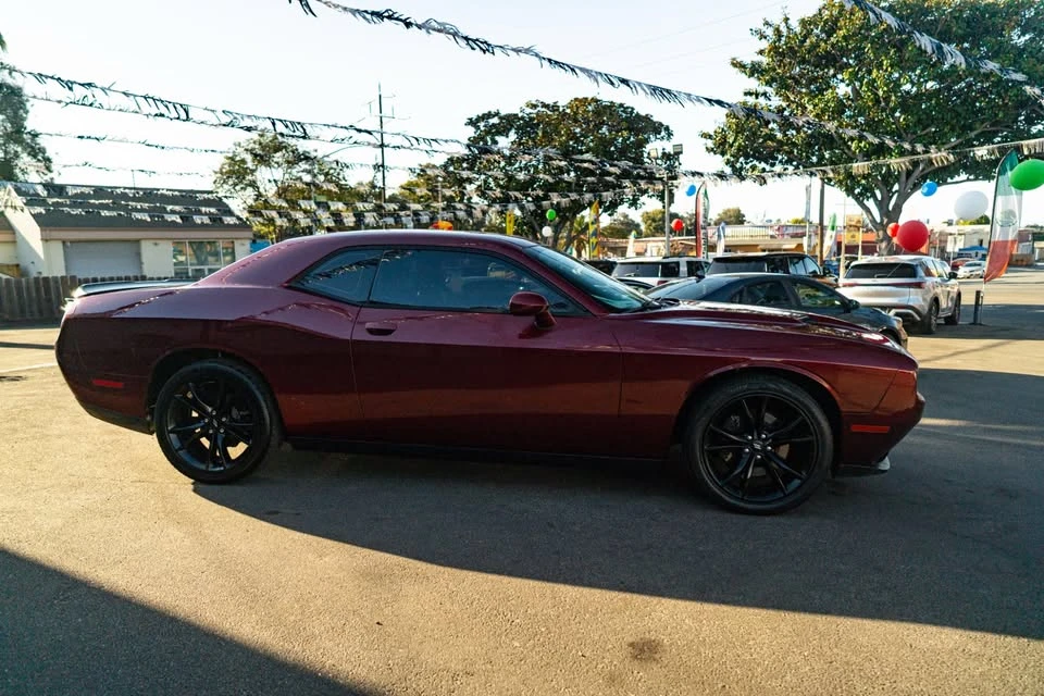 2018 Dodge Challenger 3rd Gen - Image 8 of 20