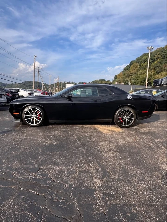 2018 Dodge Challenger 3rd Gen - Image 3 of 9