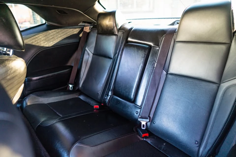 2018 Dodge Challenger 3rd Gen - Image 17 of 20