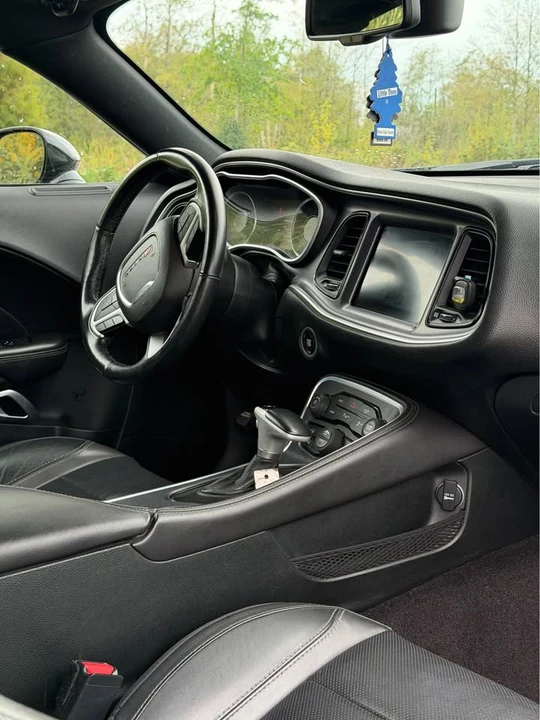 2018 Dodge Challenger 3rd Gen - Image 6 of 8