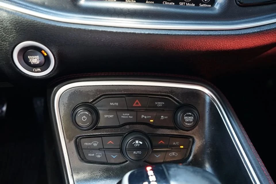 2018 Dodge Challenger 3rd Gen - Image 13 of 18